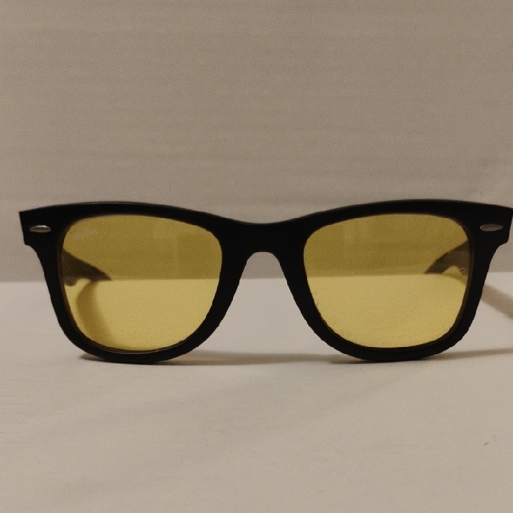 Ray Ban Ambermatic Wayfarer